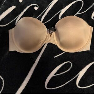 Victoria's Secret Strapless Nude Bra